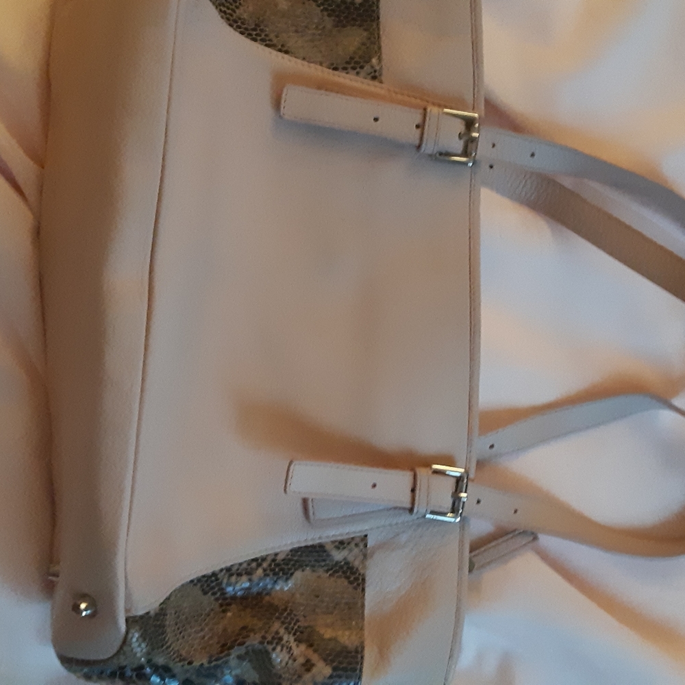 Danier leather bag